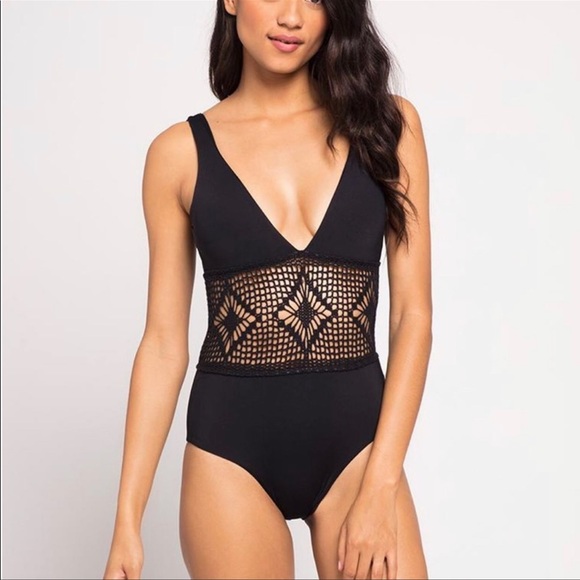 New L’Space Samantha black one piece size 6
